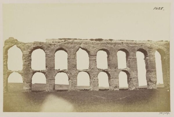 Parker, John Henry, Aqueducts - Part of the Arcade of Trajan and Hadrian, shewing the series of double arches across a valley near Cento Celle.