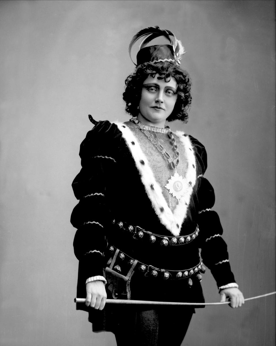 Gustav Borgen, Portrett, operasangerinne, sopranen Gabrielle Bidenkap.