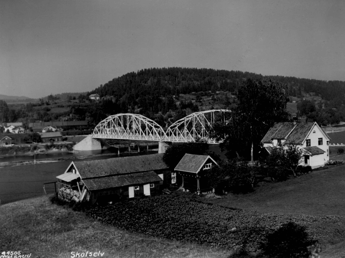 Anders Beer Wilse, Skotselv, samferdsel, bru.