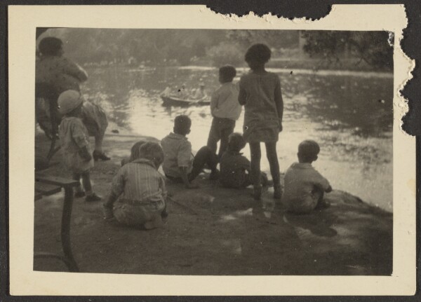 Louis Fleckenstein, [Children at Lakeside]