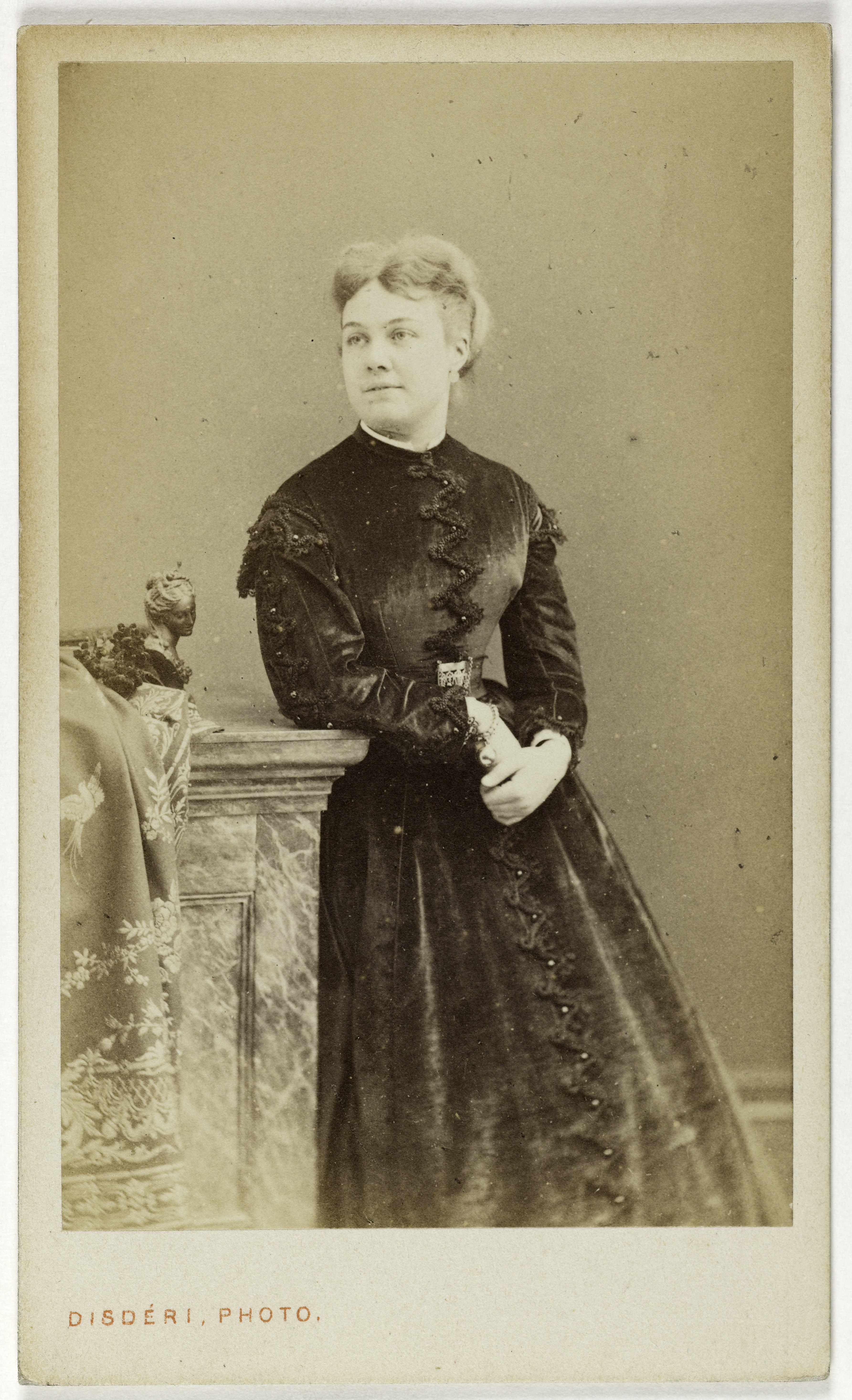 André-Adolphe-Eugène Disdéri, Portrait de La Venne, (actrice)