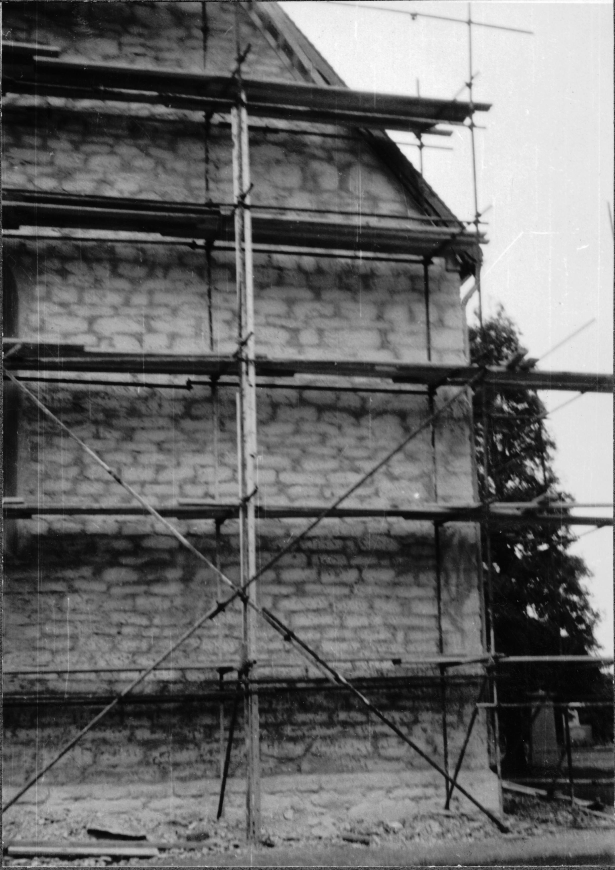 Bertil Waldén, Sköllersta kyrka