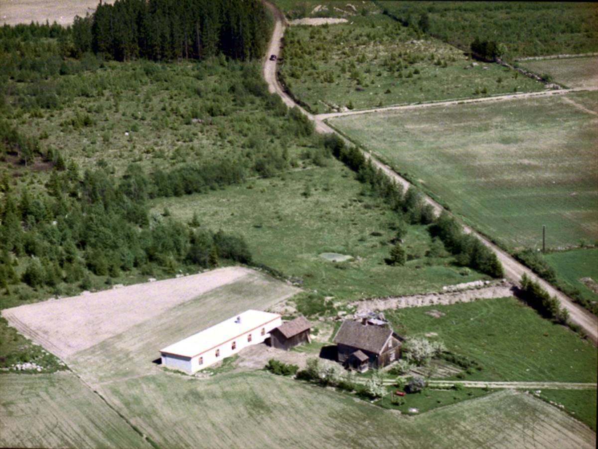 Widerøes Flyveselskap A/S, FLYFOTO NYHUS