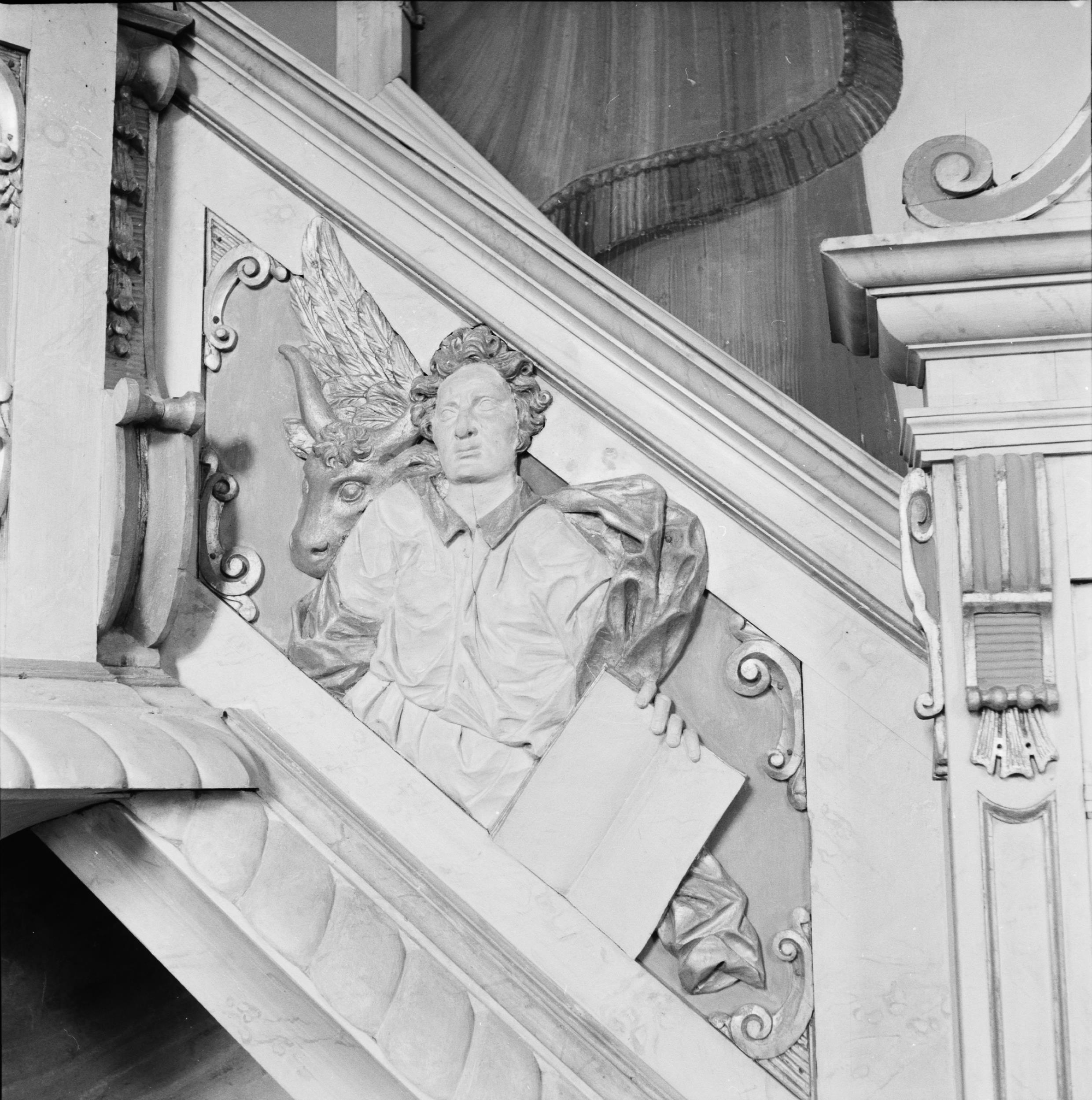 Åke Nisbeth, Österlövsta kyrka