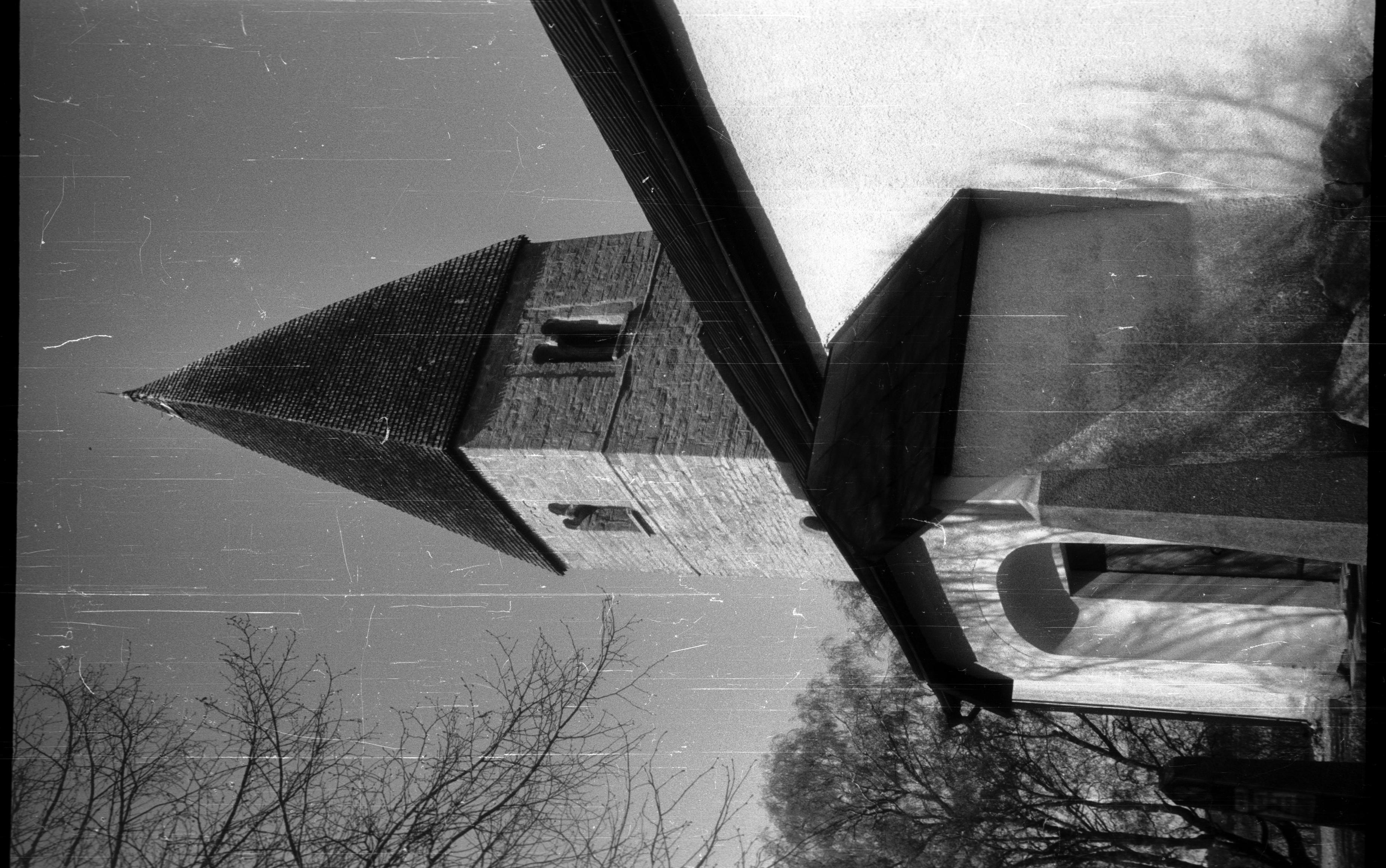 Berit Wallenberg, Hardemo kyrka
