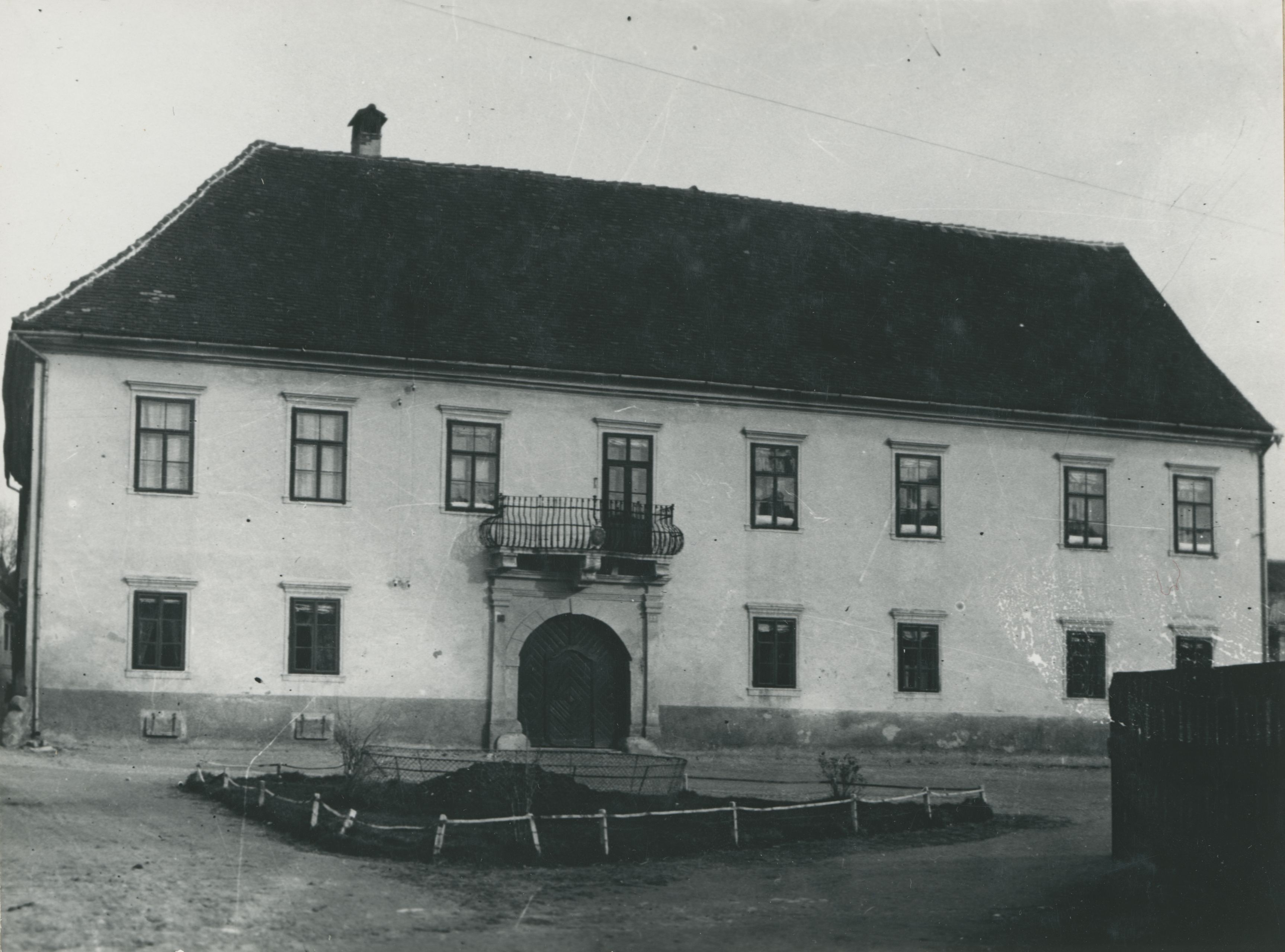 Gjuro Szabo, Varaždin - palača Sermage