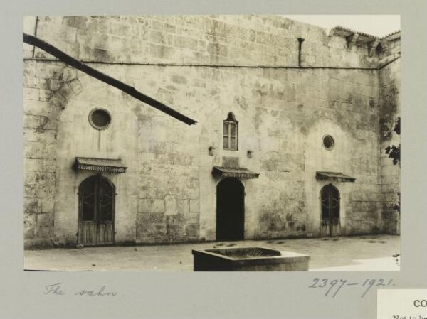 K.A.C. Creswell, The Courtyard of the Shrine of al-Husayn, Aleppo