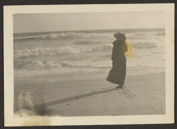 Louis Fleckenstein, [Woman on Beach]