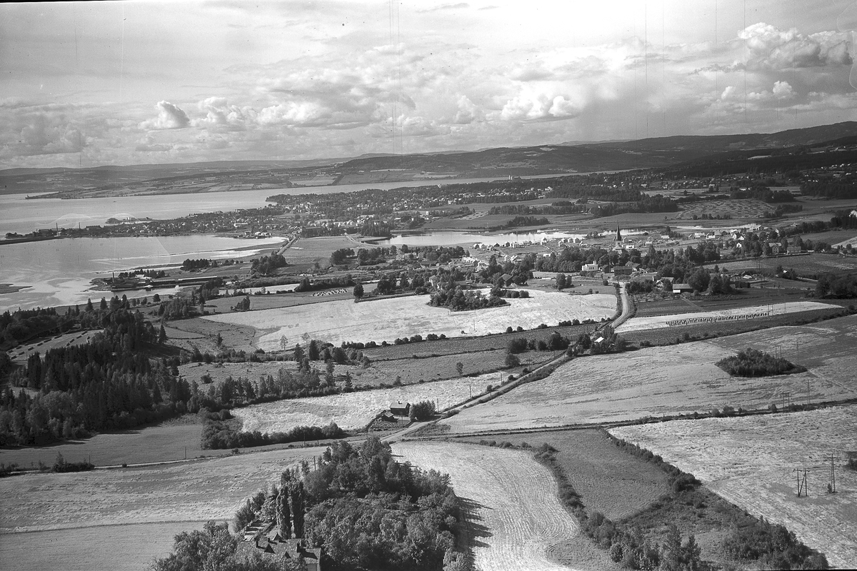 Widerøes Flyveselskap A/S, FLYFOTO LANDSKAPSOVERSIKT RIDABU, TORSHOV