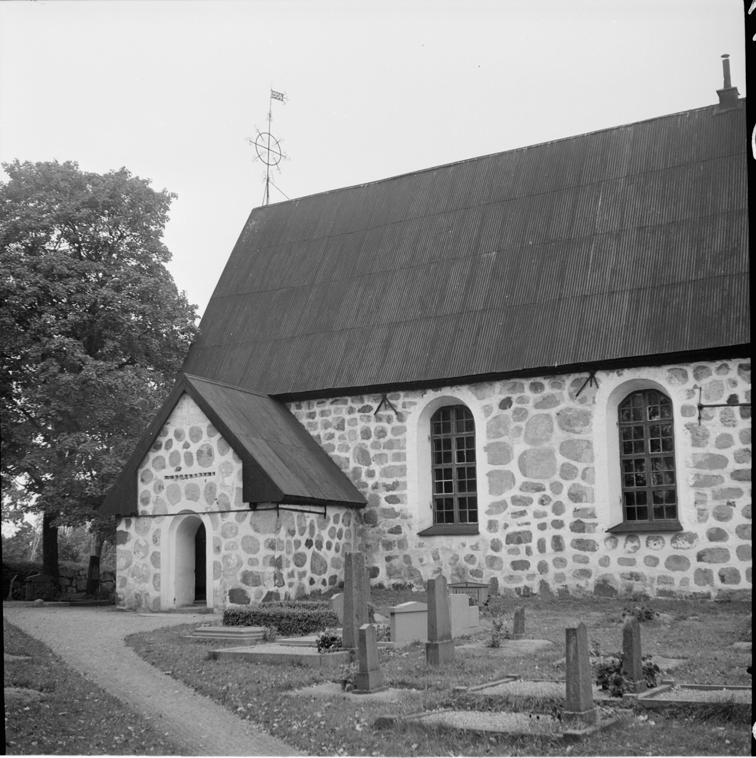 Nils Lagergren, Edsbro kyrka