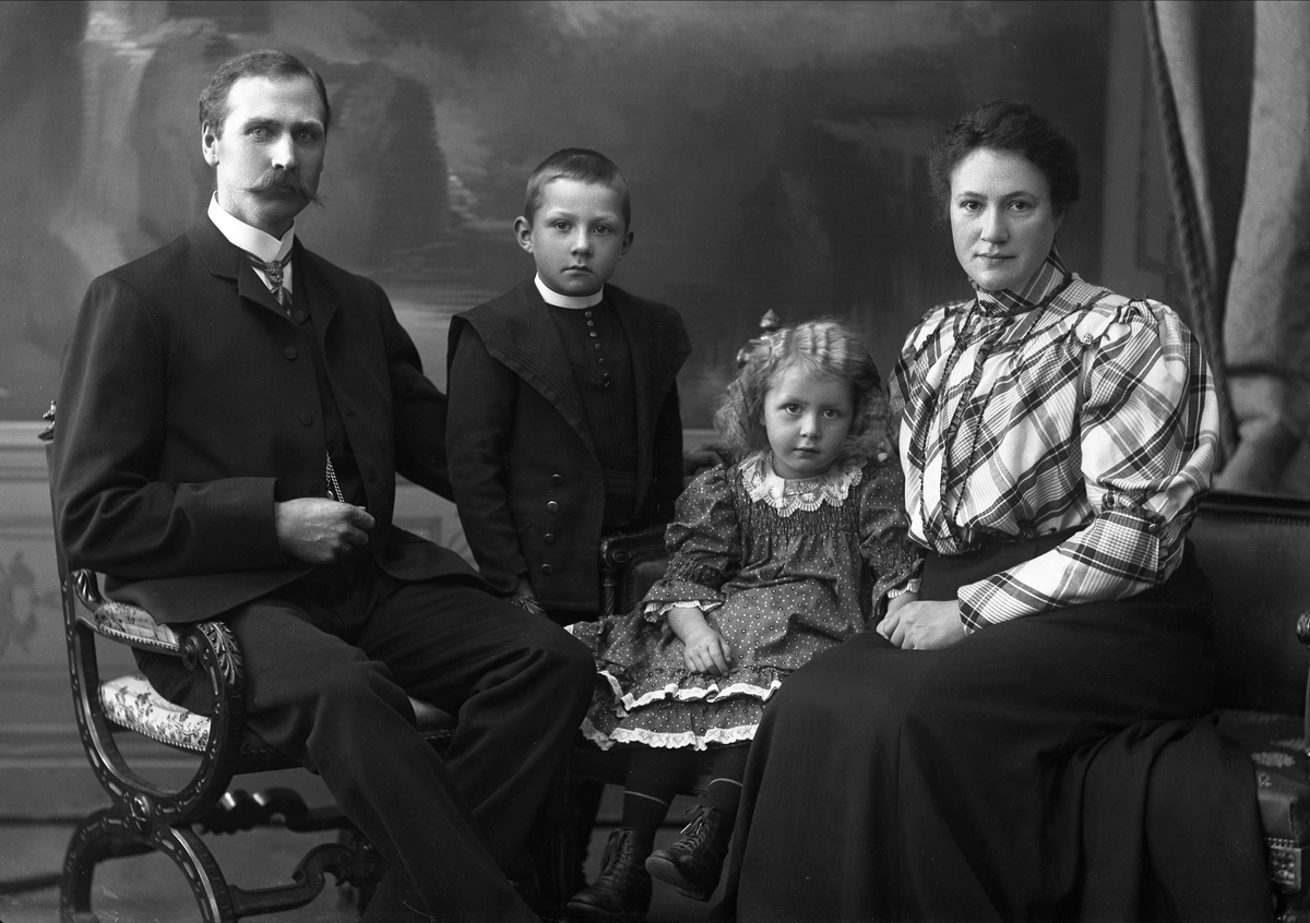 Gustav Borgen, NFB.42196