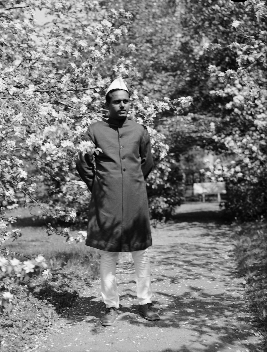 Paul Sandberg, "Ögonläkare i tjänst hos Svenska kyrkans mission", Uppsala 1947