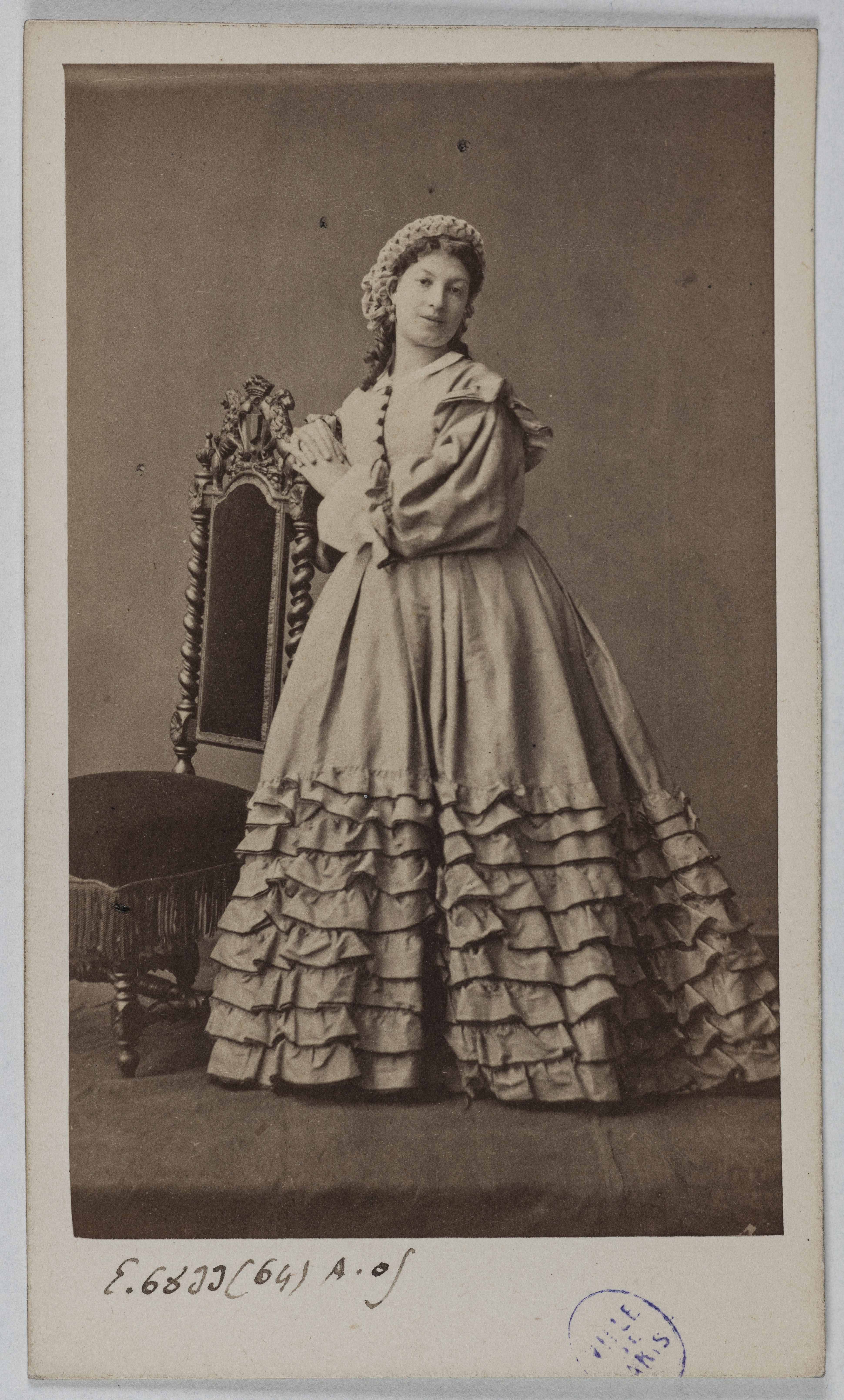 Pierre Petit & Trinquart, Portrait d'Esther, (danseuse)