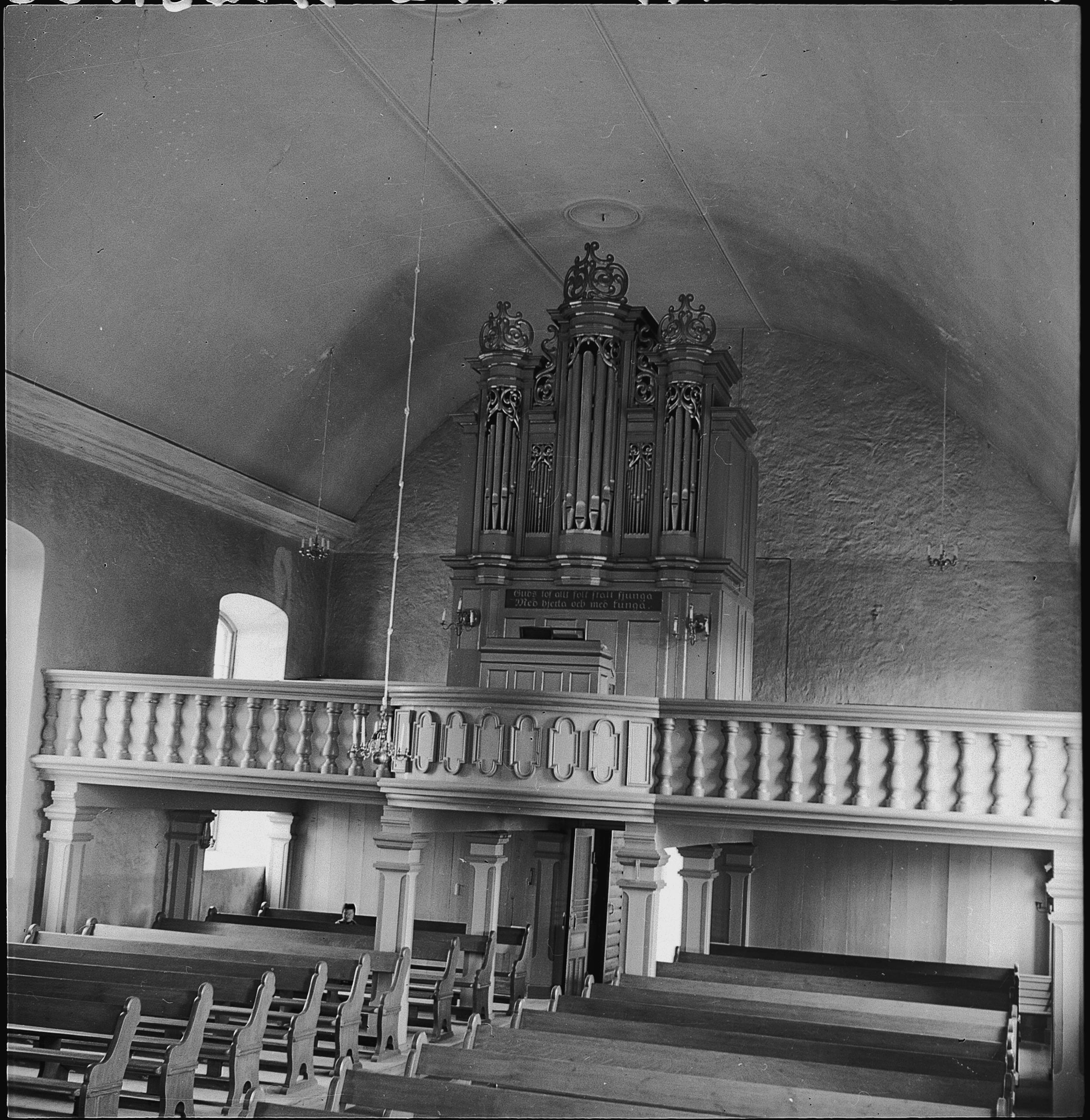 Ivar Schnell, Stenkvista kyrka
