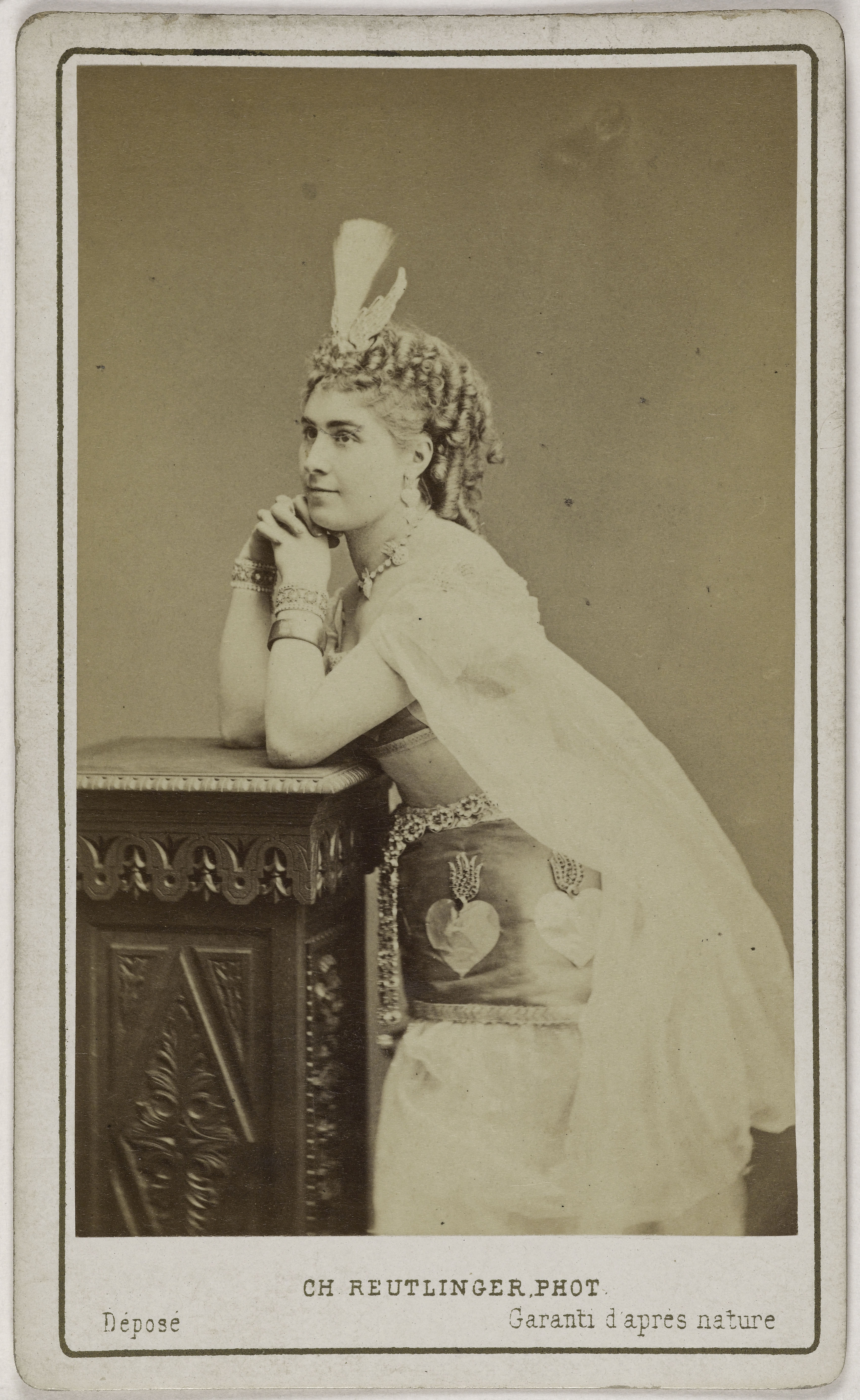 Charles Reutlinger, Portrait de Dargeles (actrice aux théâtres du Châtelet et de la Renaissance)