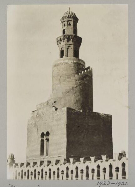K.A.C. Creswell, Minaret of the mosque of Ahmad ibn Tulun, Cairo