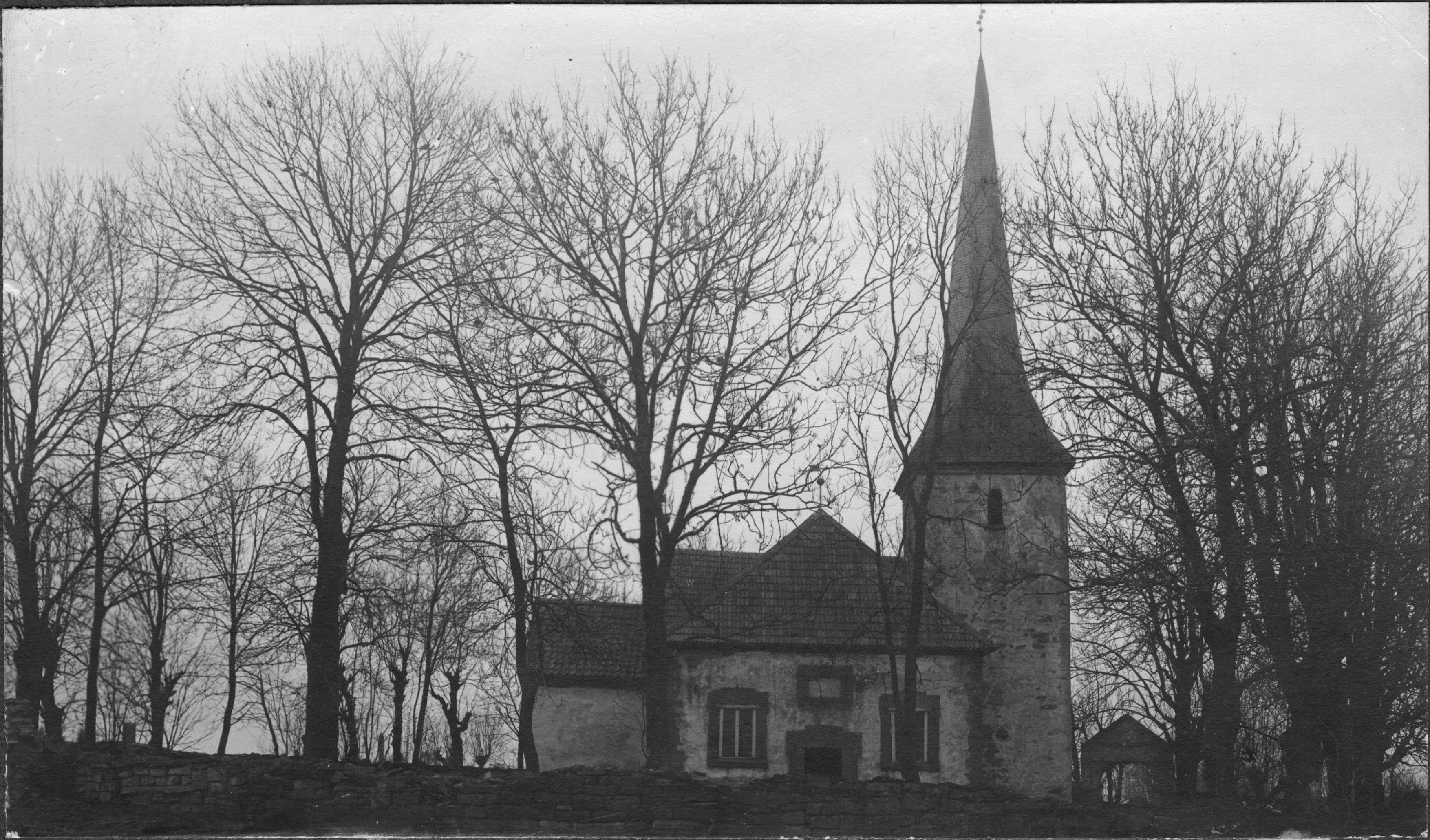 Gustaf Ewald, Västerplana kyrka