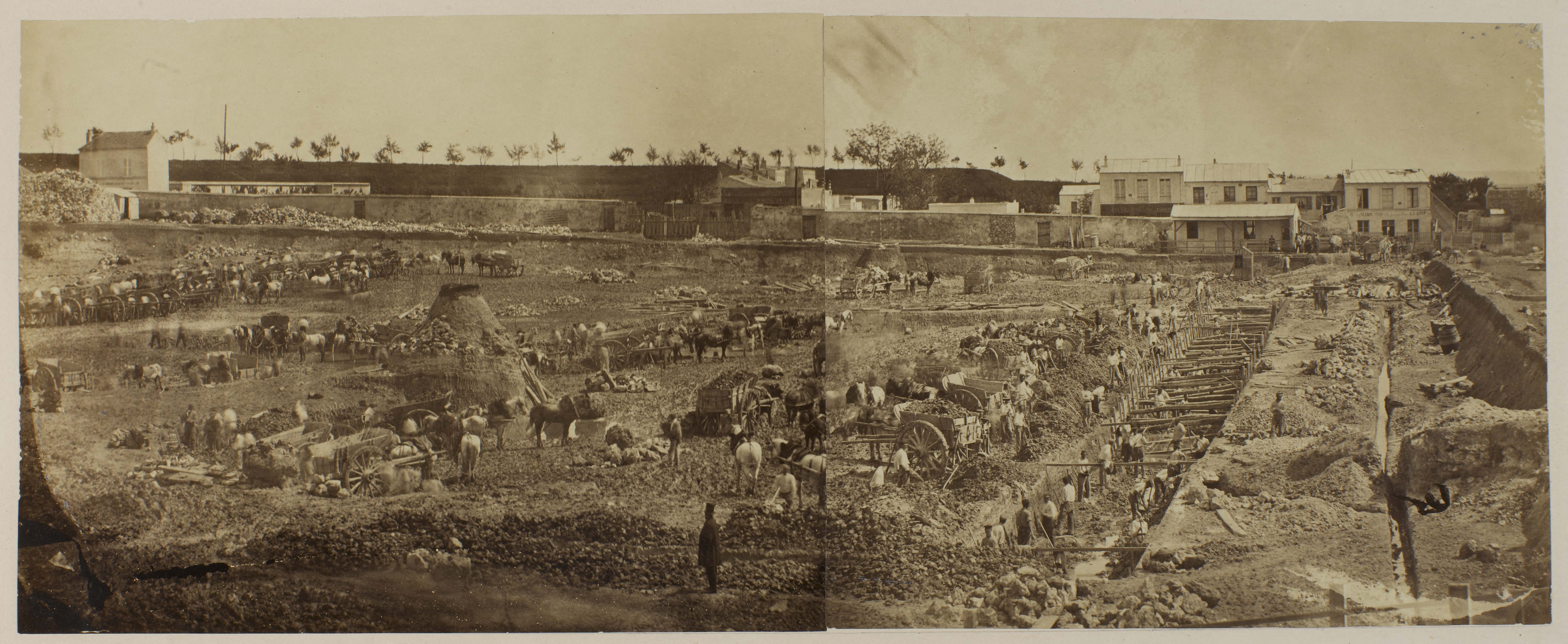 Anonyme, Chantier de construction (panorama) montrant sans doute la construction du réservoir de Menilmontant, 20ème arrondissement, Paris