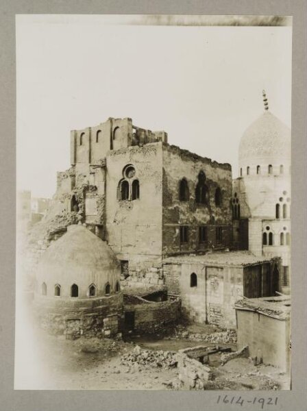 K.A.C. Creswell, The palace of Mamluk Amir Alin Aq al-Husami seen from the northeast, Cairo