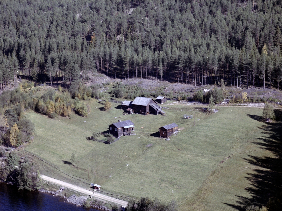 Widerøes Flyveselskap A/S, Gardsbruk