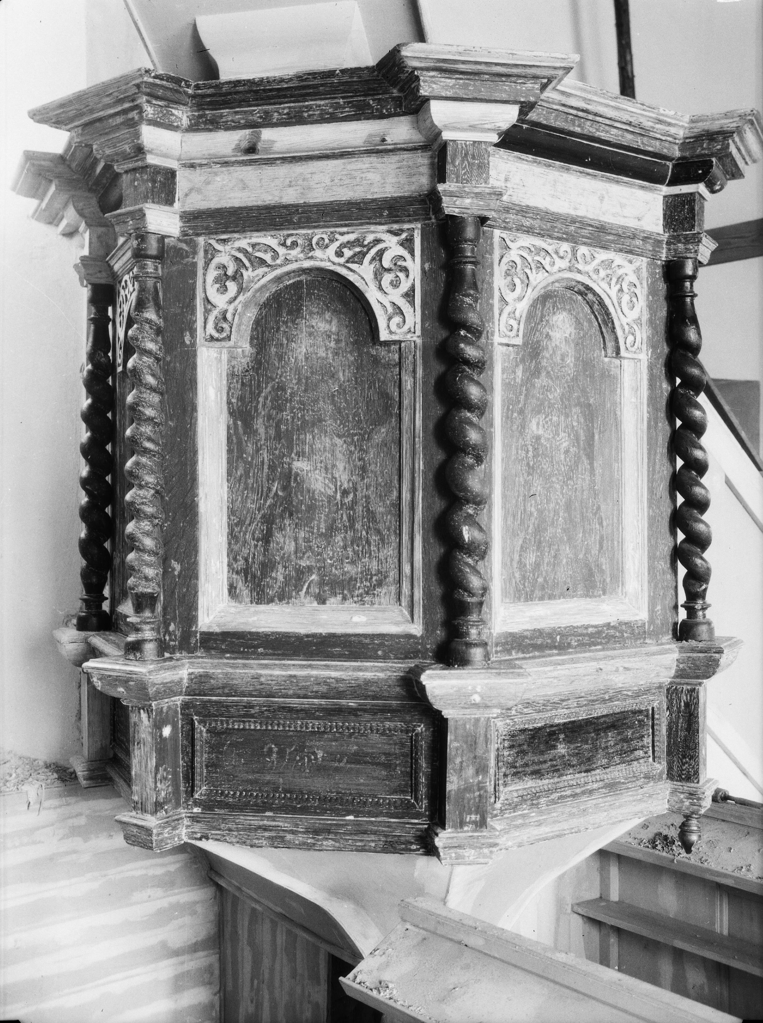 K. J. R. Johansson, Dannike kyrka