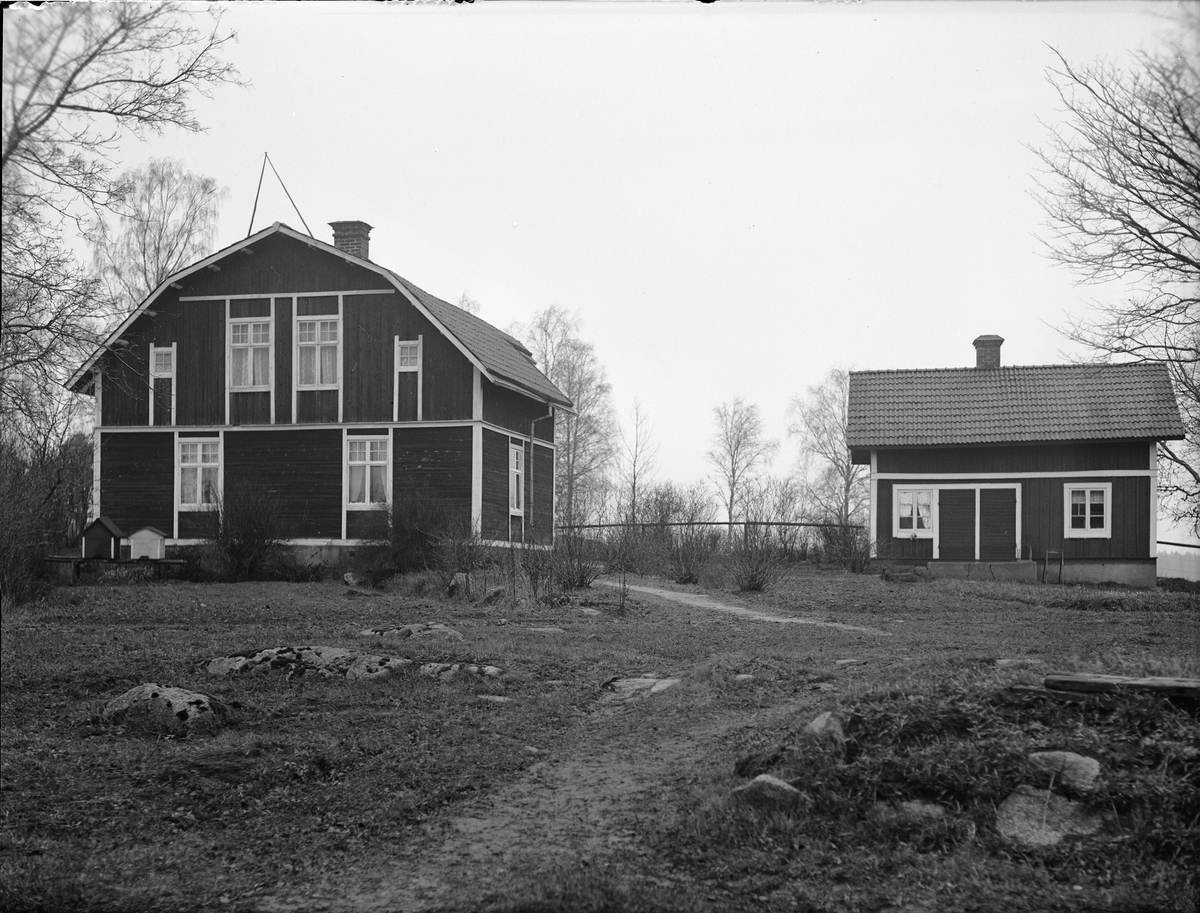 Paul Sandberg, Lägenhetsägare Axel Gustafssons gård i Myssinge, Tuna socken, Uppland 1934