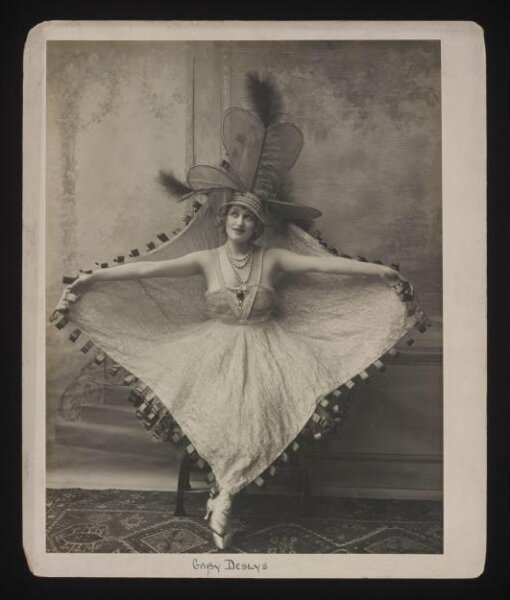 unknown, Gaby Deslys