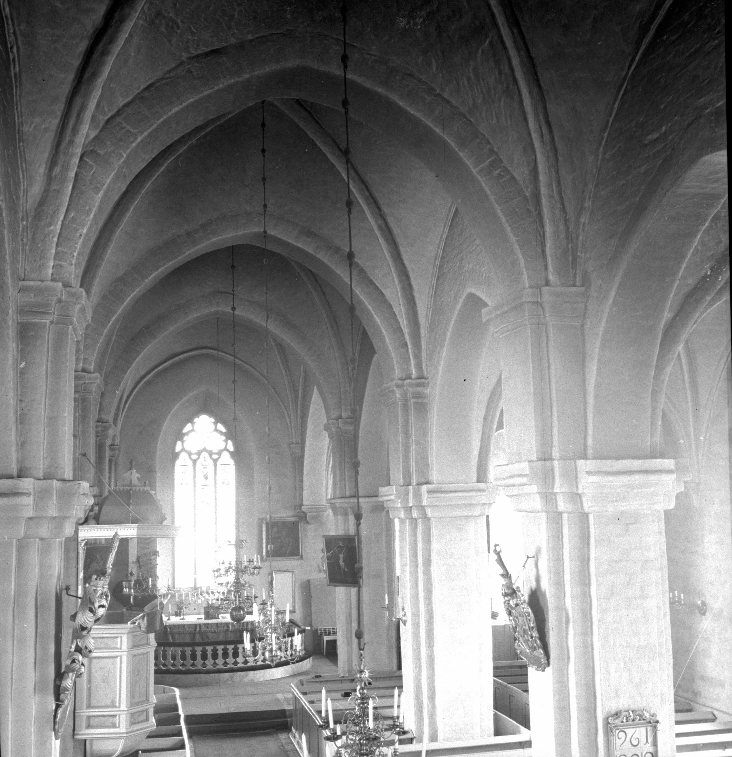 Bertil Waldén, Sköllersta kyrka