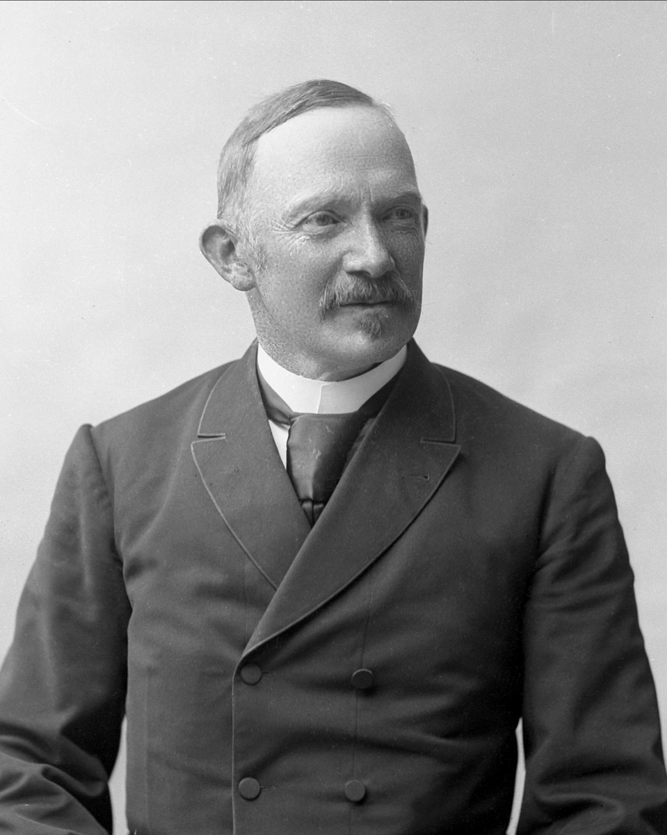 Gustav Borgen, NFB.32044