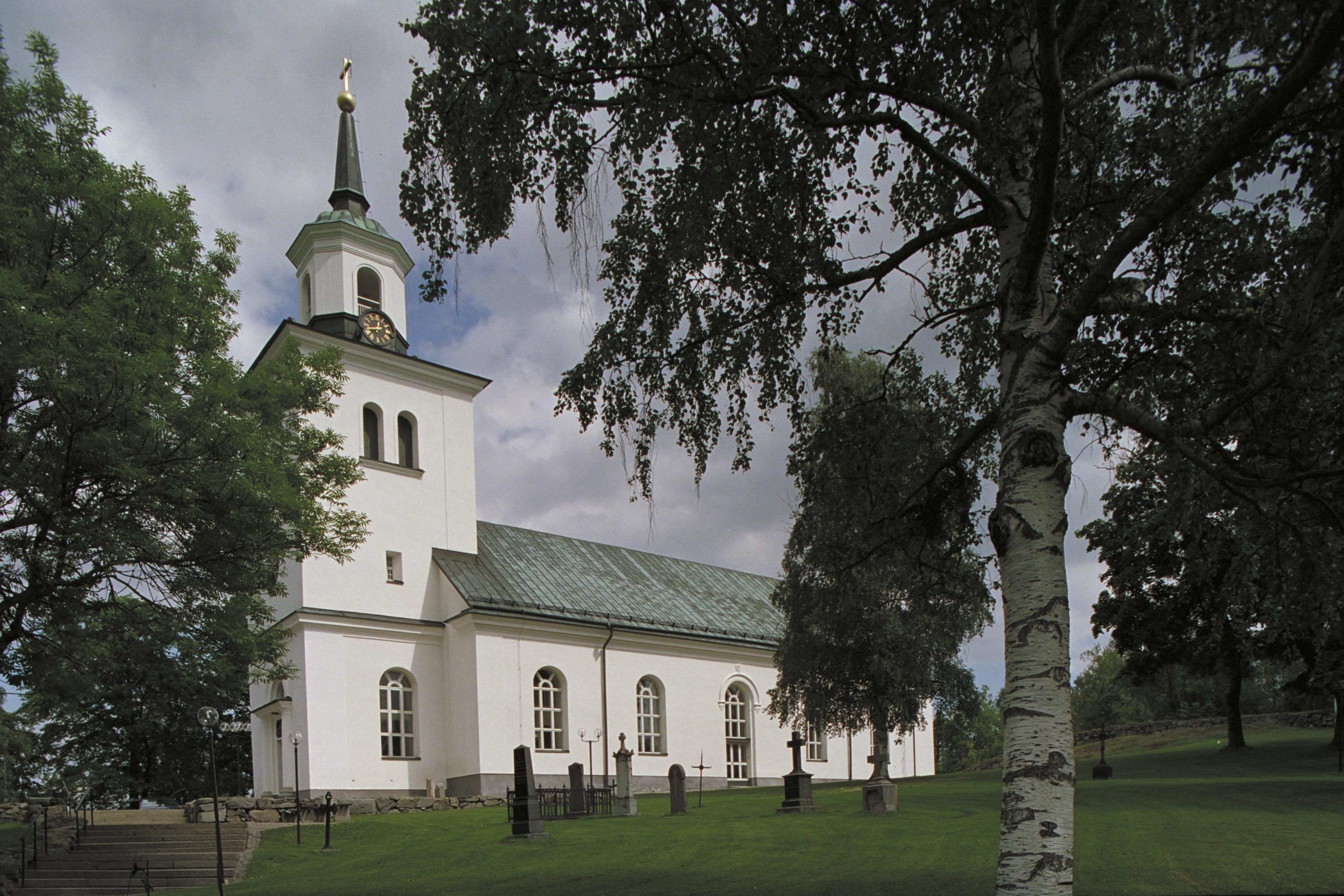 Bengt A Lundberg, Sköns kyrka