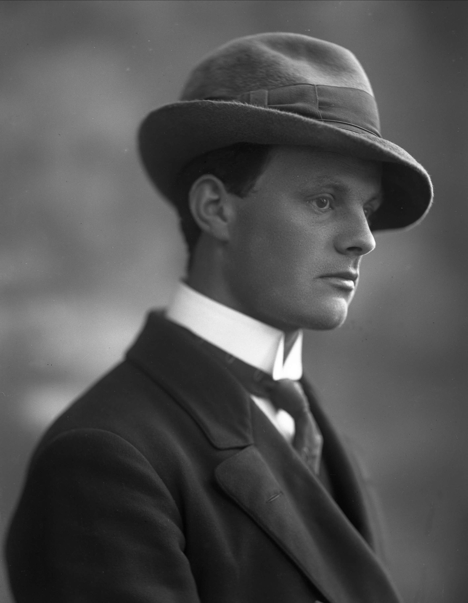 Gustav Borgen, NFB.43961