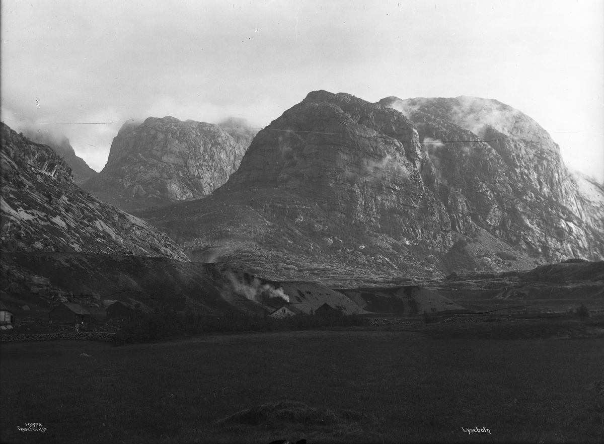 Anders Beer Wilse, Prot: Lysefjorden Lysebotn med dalen 12/9