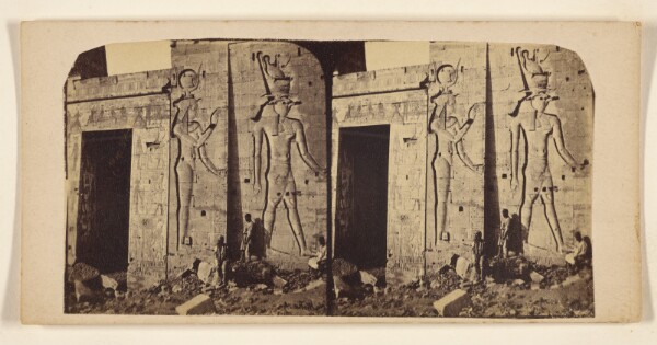 Francis Frith, [Large carved figures on walls of ruins, men next to wall]