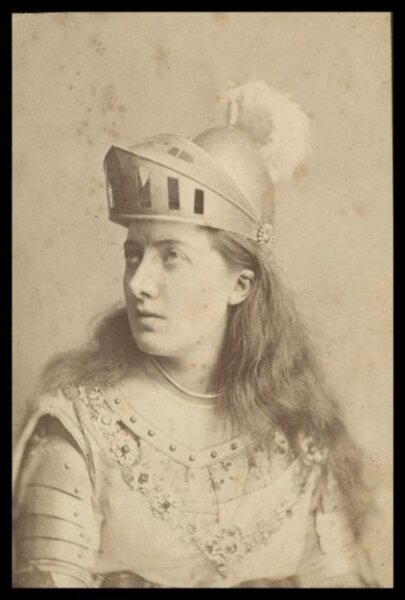 London Stereoscopic and Photographic Company, Guy Little Theatrical Photograph