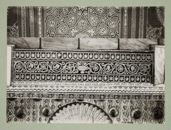 K.A.C. Creswell, Interior detail of tie beams in the Dome of the Rock, Jerusalem