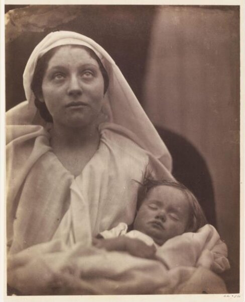 Julia Margaret Cameron, La Madonna Esaltata