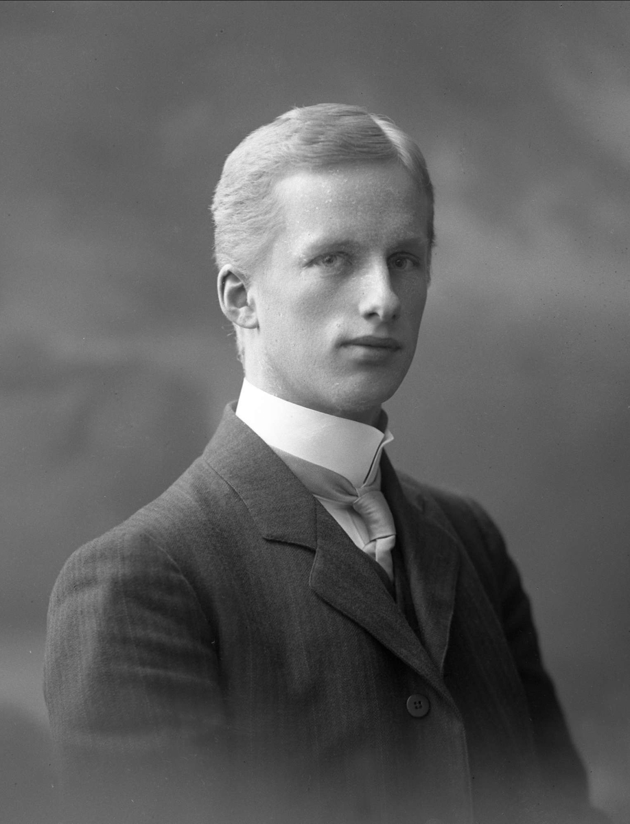 Gustav Borgen, NFB.42890