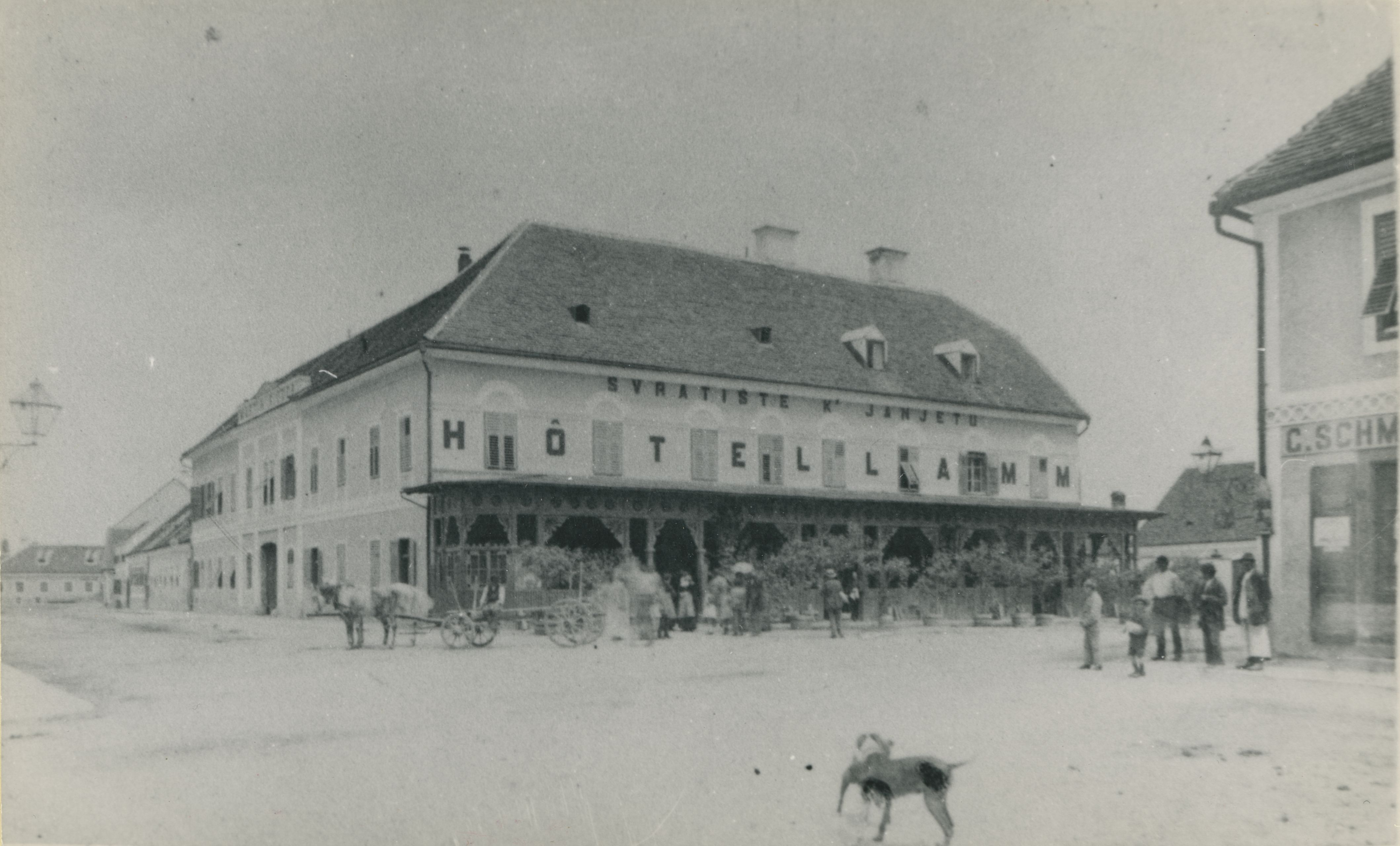 neutvrđen autor, Varaždin - pogled na hotel Lamm