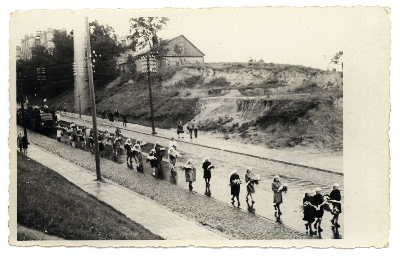 Nežinomas fotografas, Laidotuvių procesija