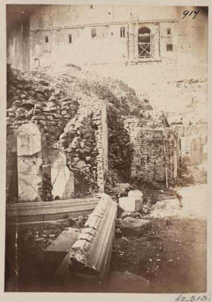 Parker, John Henry, Forum Romanum - Base of the Rostrum and Milliarium Aureum.