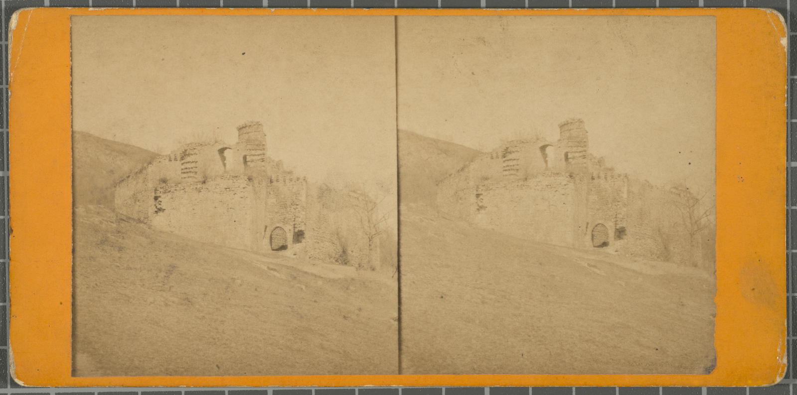 Desconegut, [Ruins]