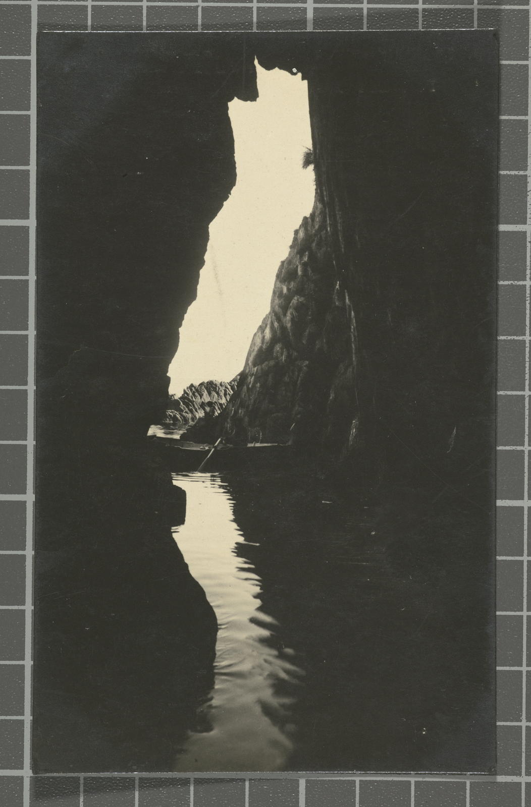 Ricard Mur Dargallo, Nº55. De S. Feliu a Palamós. Cueva de l'Oliu (A) (Entre playas de S. Feliu a S. Pol)