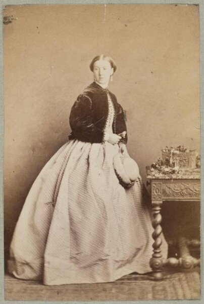 Unknown, Carte-de-visite photographs (480). Four photographs  are dry-mounted to each sheet (120).