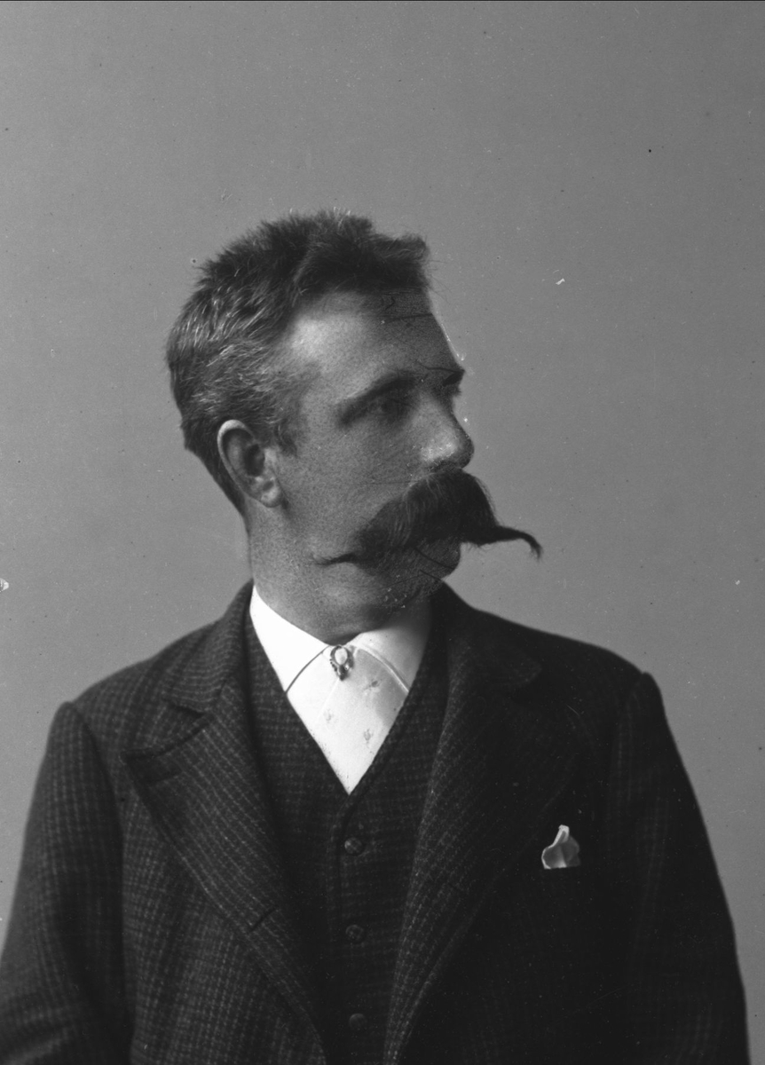 Gustav Borgen, NFB.27456