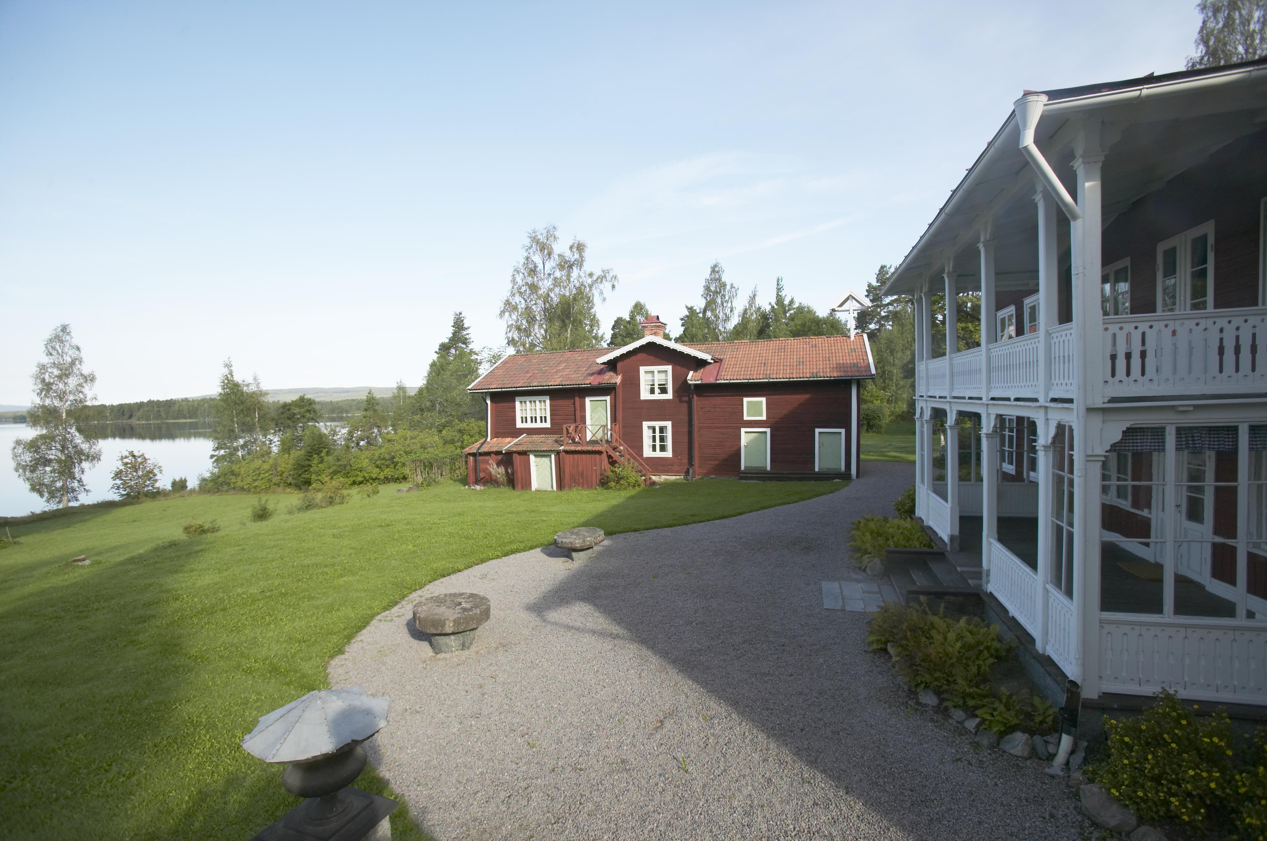 Bengt A Lundberg, Bergsmansgården Hult