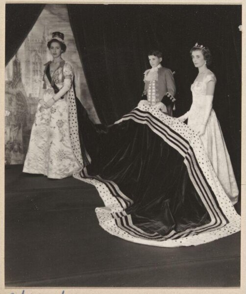 Beaton, Cecil (Sir), Photograph