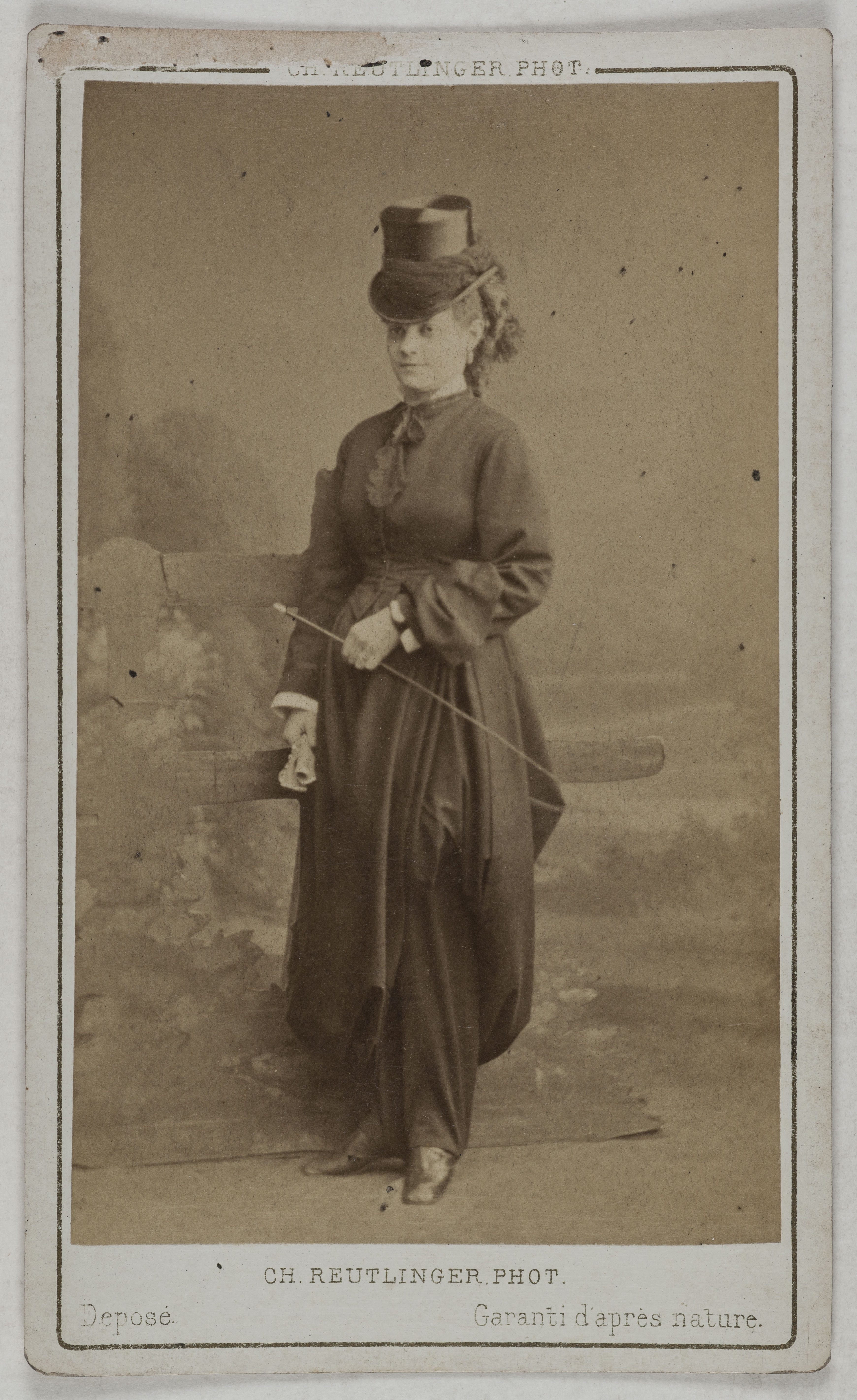 Charles Reutlinger, Portrait de Dewintre Octavie Léontine Victorine (1845-?), (actrice)