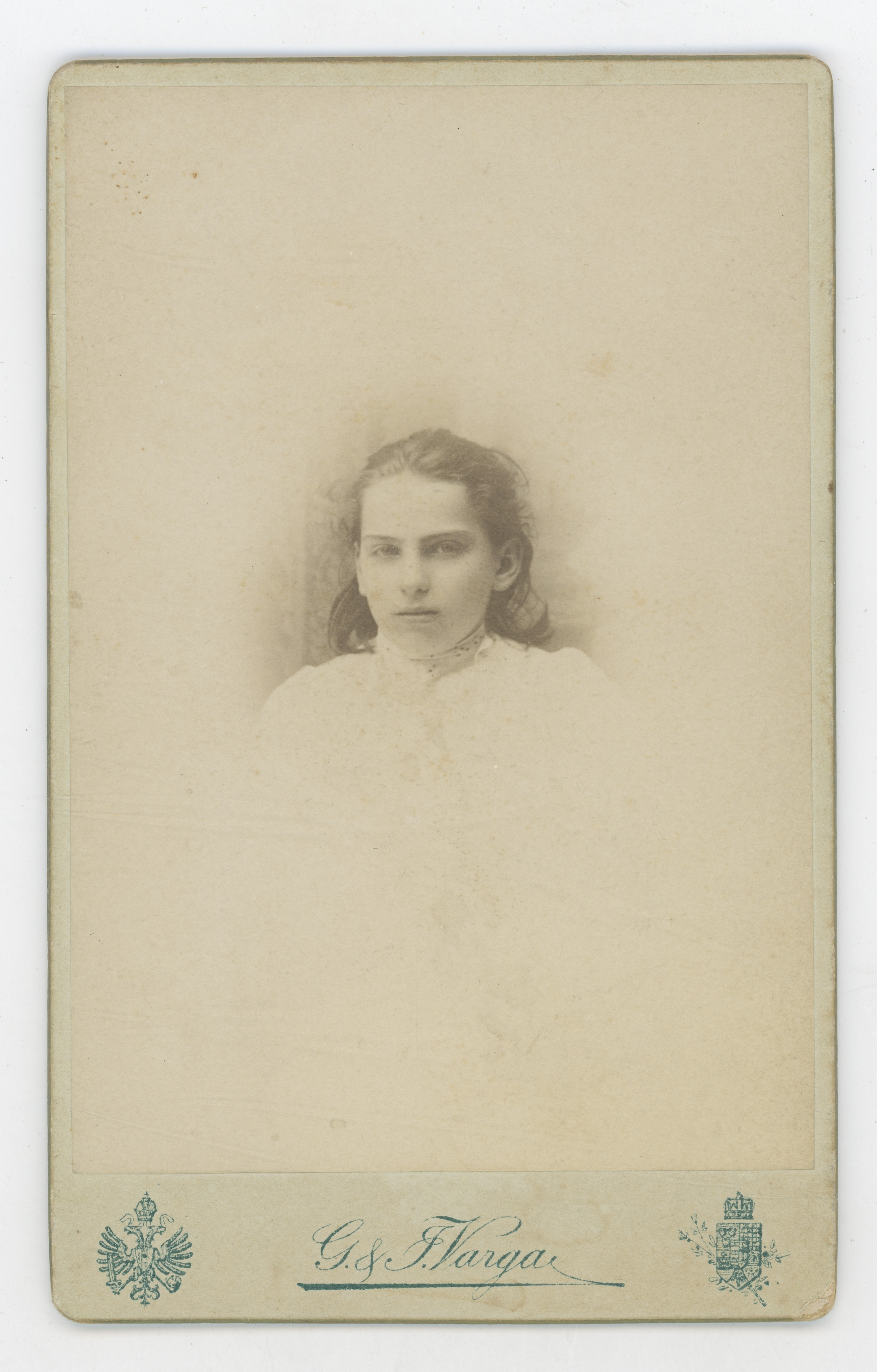 Gjuro i Ivan Varga, Portret Paule