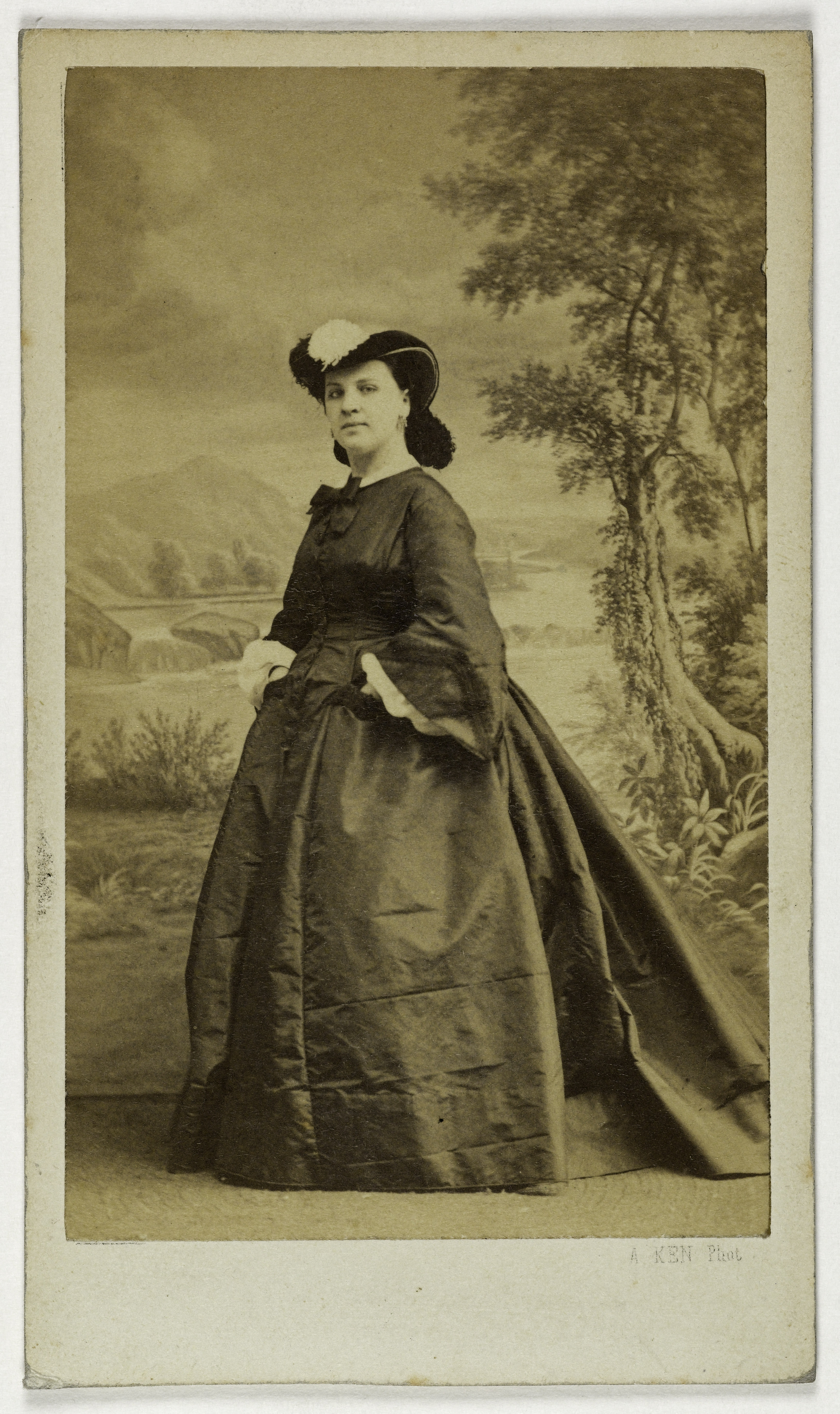 Alexandre Ken, Portrait de Gueymard Pauline, (1834-), (actrice, chanteuse lyrique)
