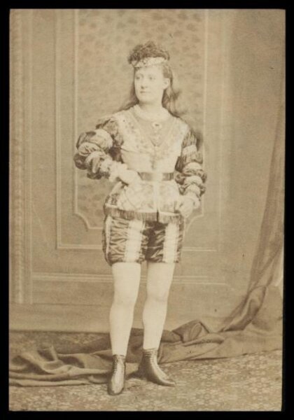 London Stereoscopic and Photographic Company, Guy Little Theatrical Photograph